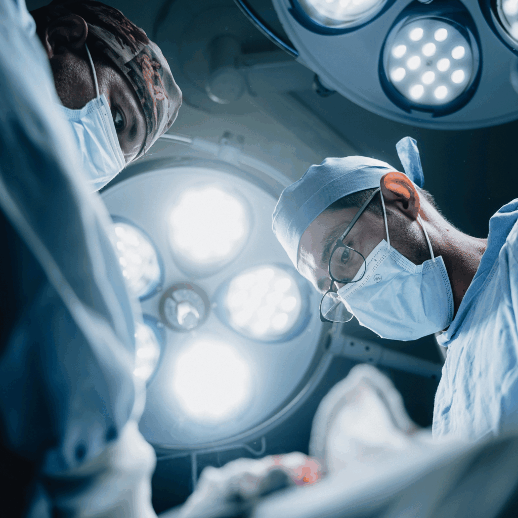 Chirurgie esthétique : Les 5 erreurs à éviter avant une opération